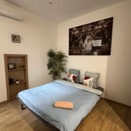 Entier Apartament *